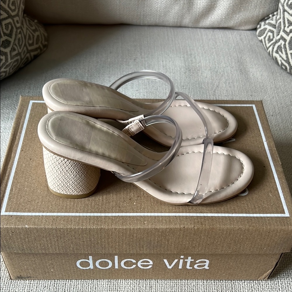Dolce Vita Mandie Sandal